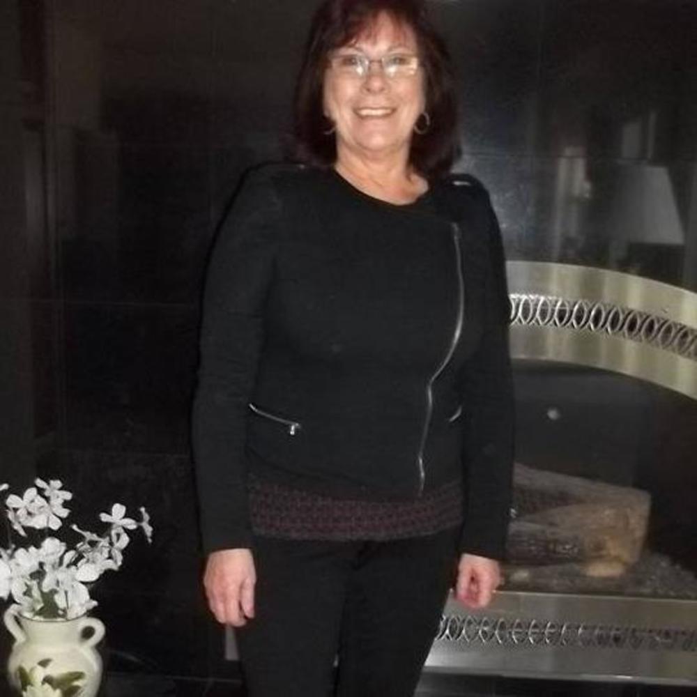 Meet your Posher, Brenda